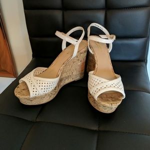 Arizona Jeans Co 🍾Cork Wedges